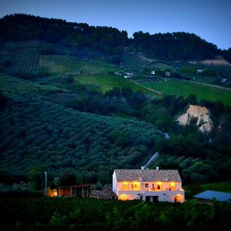 B&B Casale Fonte Vecchia Monteprandone Exterior photo